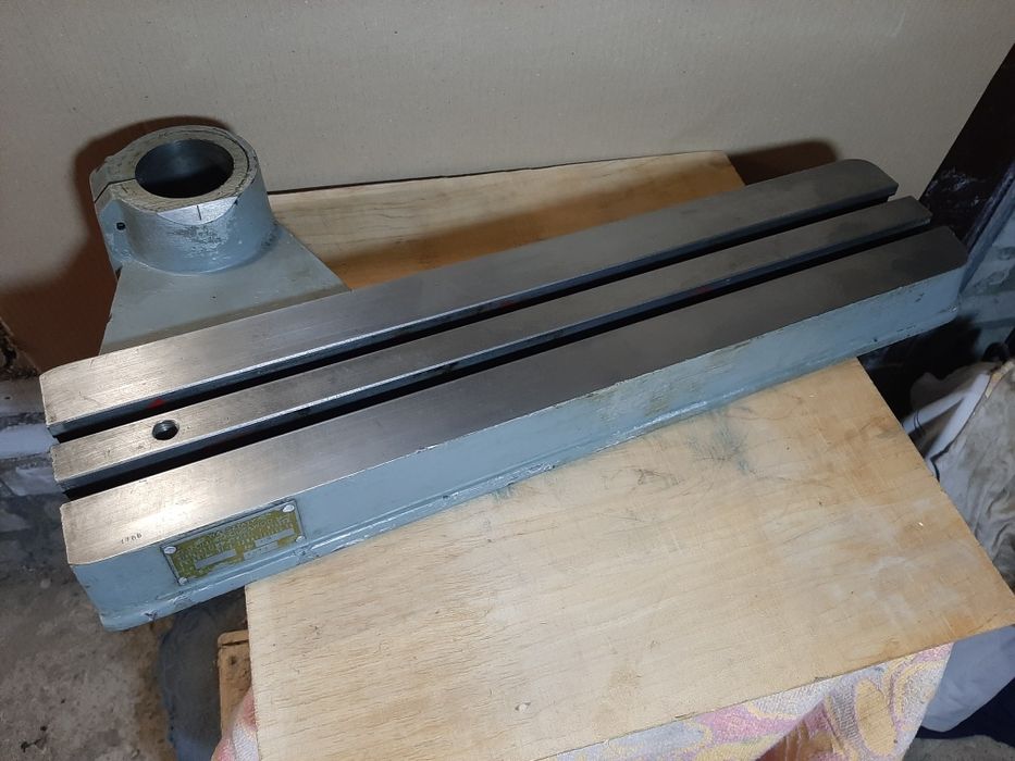 Łoże tokarki Ous-1