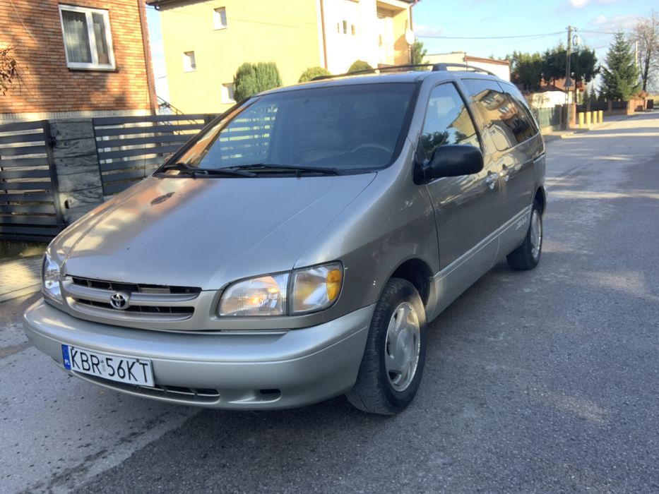 Toyota Sienna LPG najbogatsza wersja
