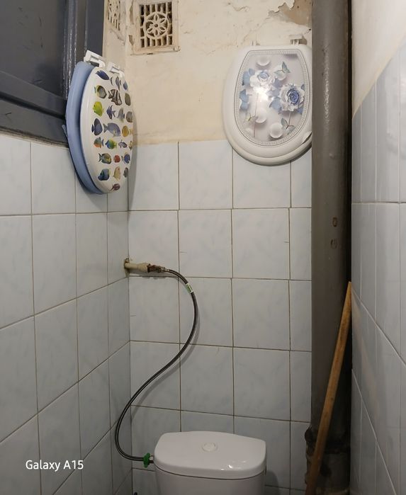 Сдам комнату в доме гостинного типа 10метров.а