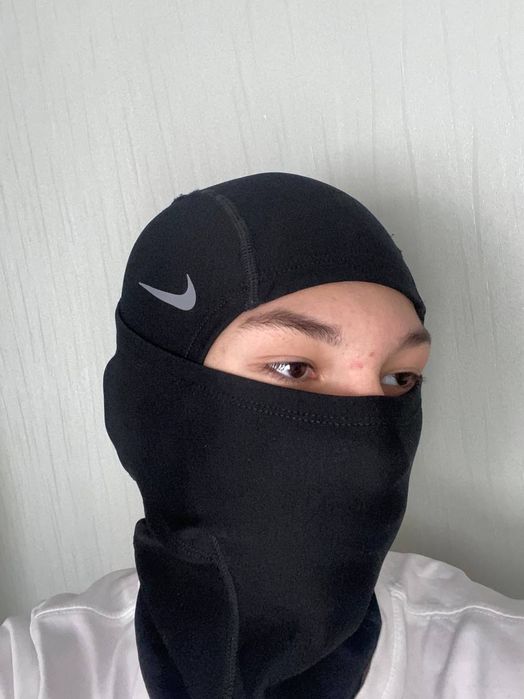 Балаклава Nike Ski Mask