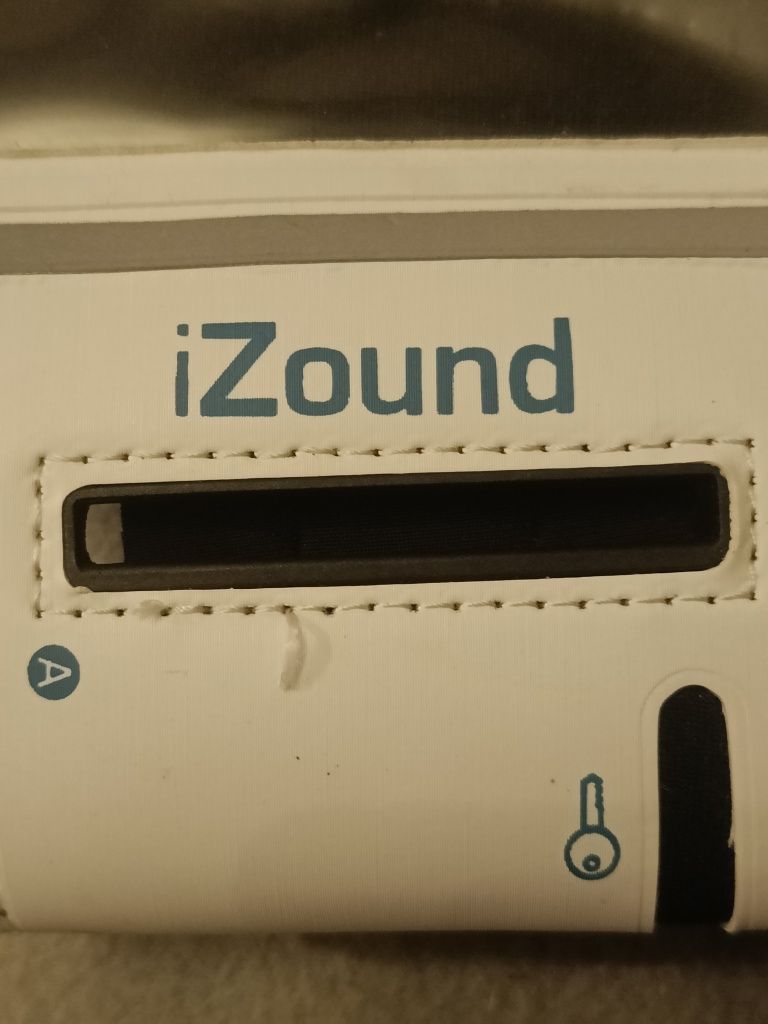 Sprzedam opaske iZound