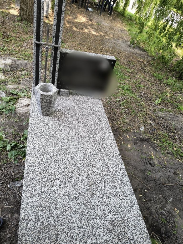 Nagrobek używany ..