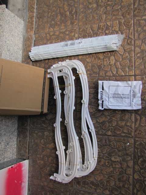 Szafka na buty za drzwiami ścienna 12 półek modułowa wysokość 183 cm