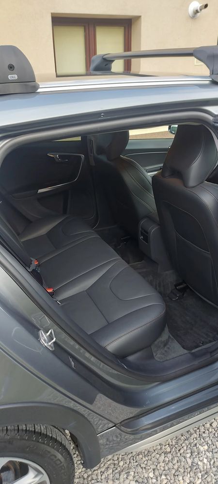 Volvo V60 Volvo V60 Cross Country 2.0 T5 245 KM 4x4 Automat Navi Skóra Faktura
