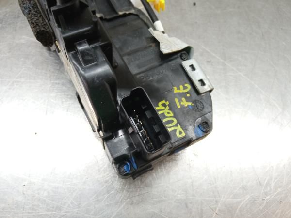 Fechadura / fecho porta frente esquerdo NISSAN Qashqai II (J11)