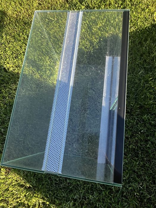 Terrarium 25x40x30 cm (długość x szerokość x wysokość)