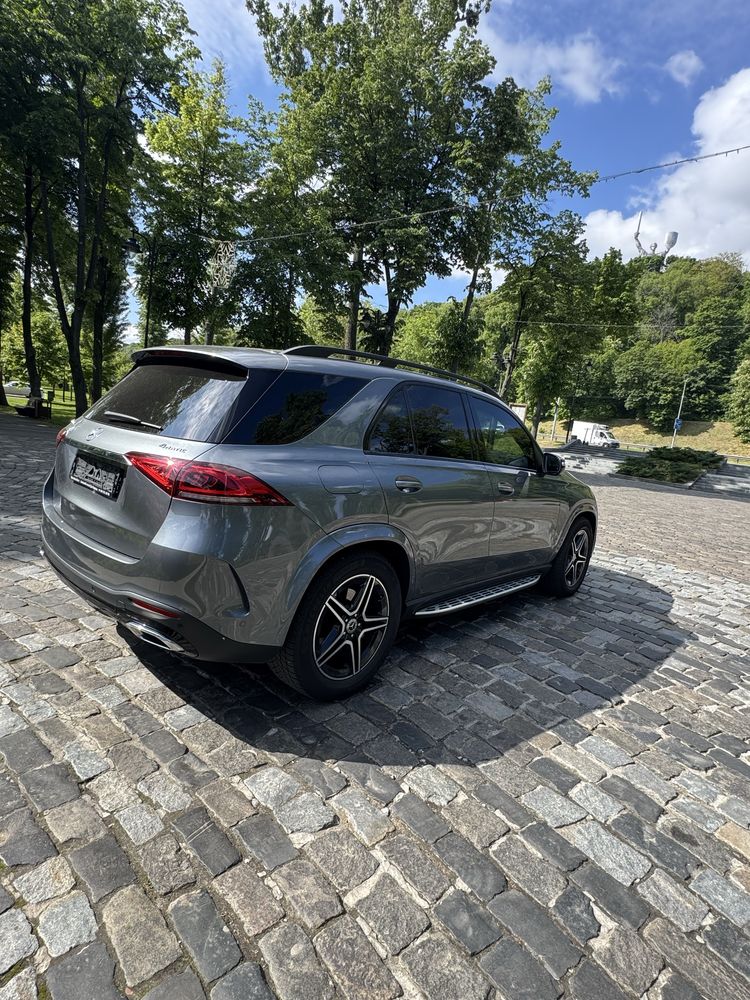 Продам Mercedes-Benz GLE300D 4 Matik
