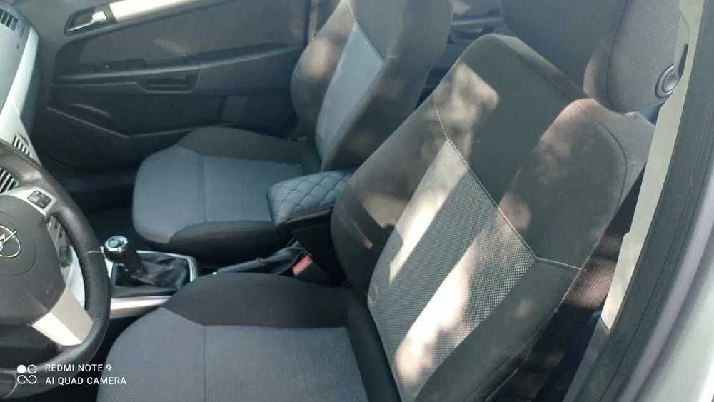 Opel Astra H в отчилчном состоянии