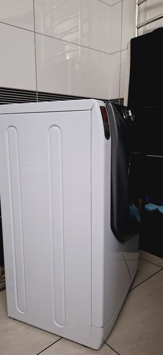 Пральна машина Hotpoint Ariston Italy