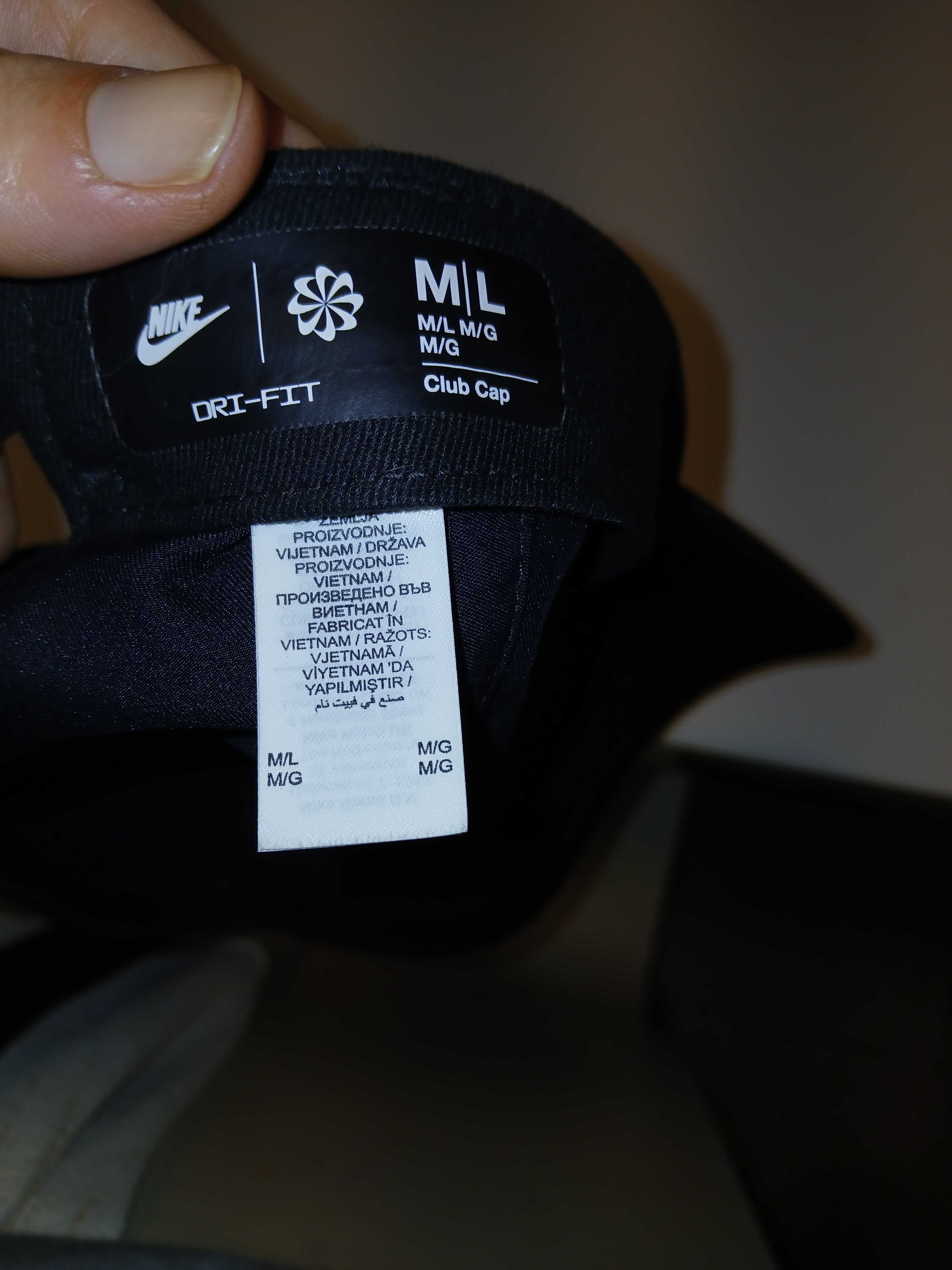 Bone da nike como novo