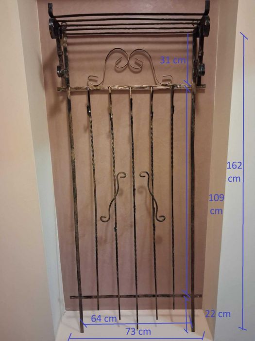 Metalowy wieszak ścienny i lustro do przedpokoju (kolor złotej patyny)