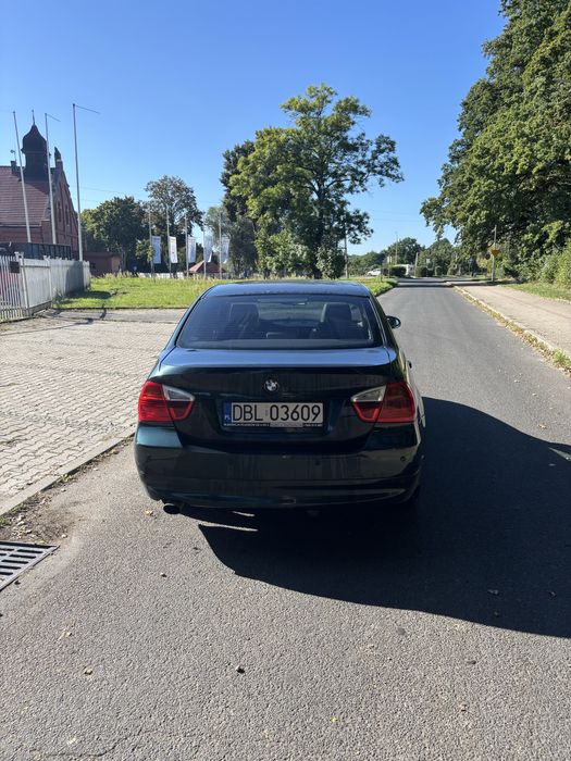 Bmw e90 2005r 163/200km