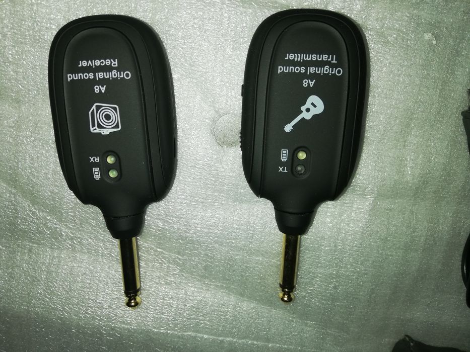 Transmissor e receptor de som da instrumentos musicais via UHF