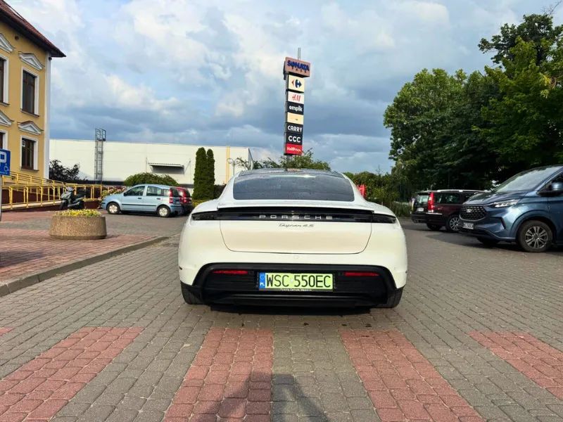 Porsche Taycan Porsche Taycan S 571 KM (420 kW)