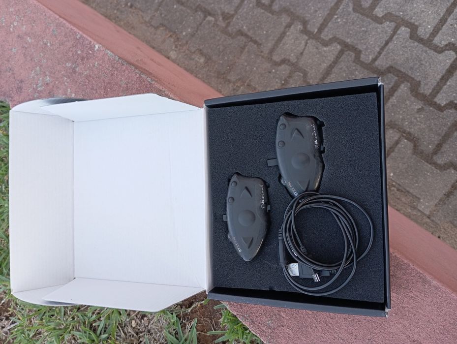 Conjunto de intercomunicadores para moto Midland