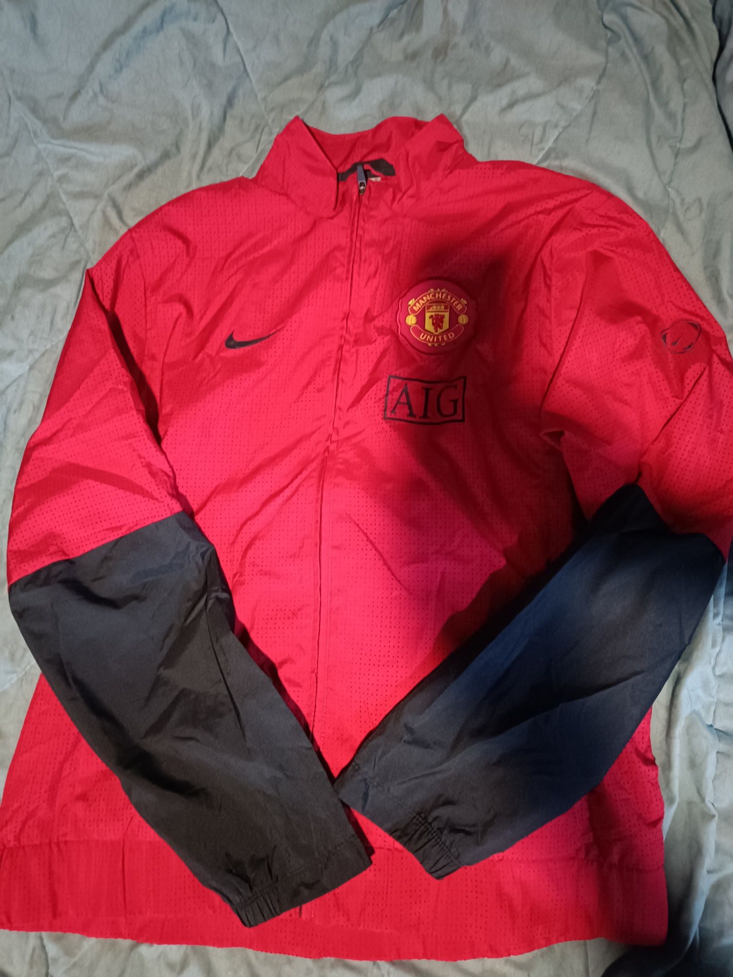 2009-10 Manchester United Nike Track Jacket