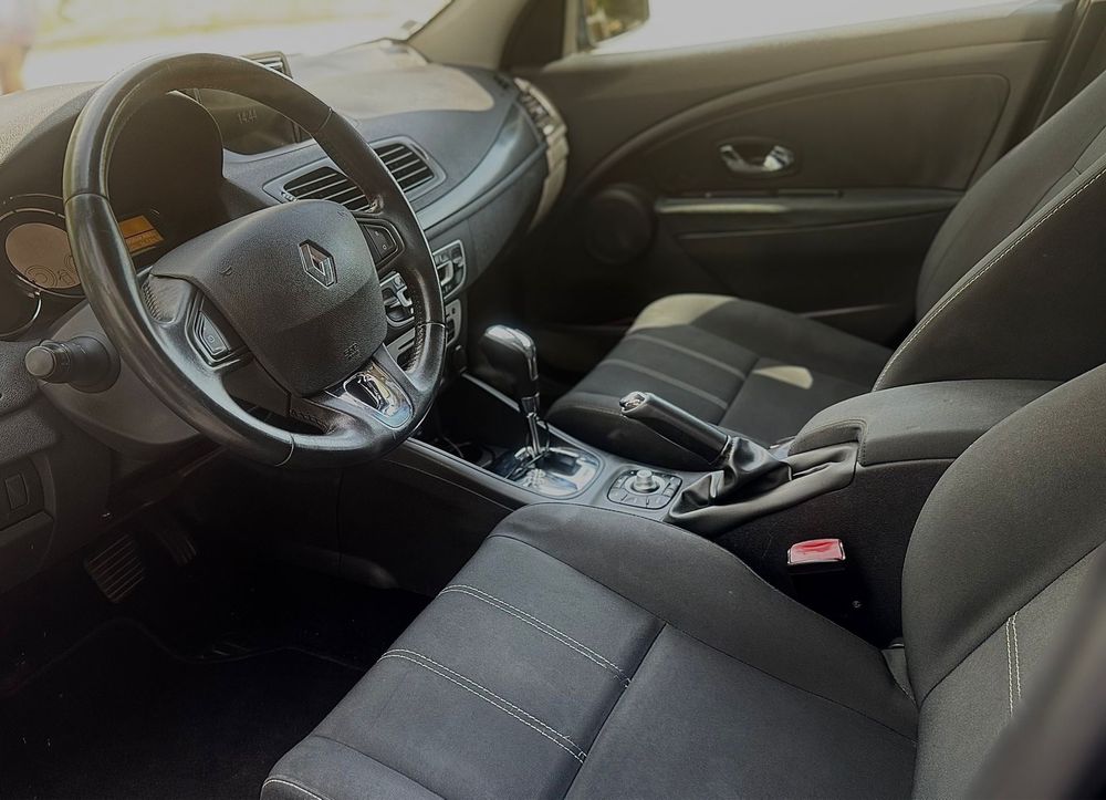 Renault Megane 1.5 dci Automatico