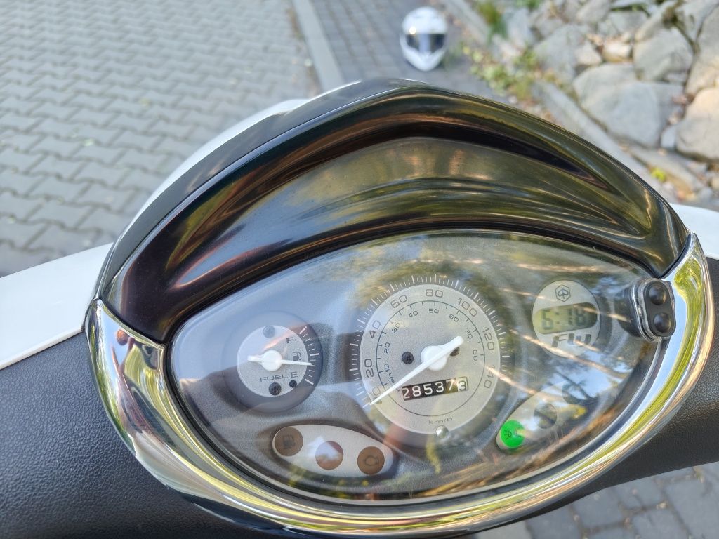Piaggio fly 125 skuter kat. B liberty 2016 super stan