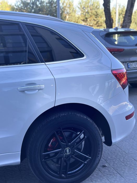 Audi Q5 Premium Plus 3.0 TFSI Quattro S-Line