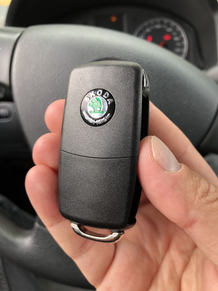 Новий викидний ключ Volkswagen, Skoda, Seat, выкидной корпус ключа