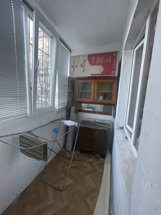 Продається 3 кімнатна квартира на Карачунах біля АТБ