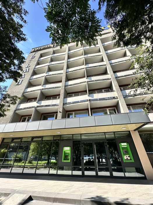 Оренда кімнати в готелі Гетьман, Володимира Великого 50