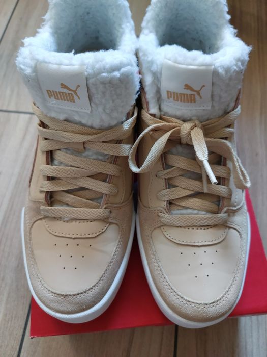 Продам зимові кросівки ,черевики Puma 40 розміру
