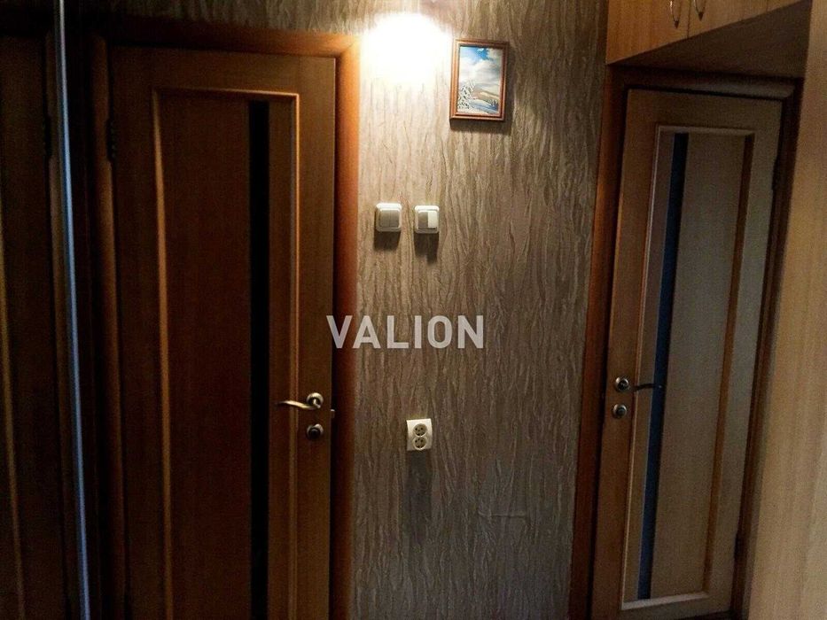 Продаж 2-кімн. квартири євроремонт, вул. Ревуцького, метро Харківська