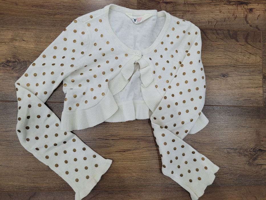 Elegancki sweterek dla dziewczynki