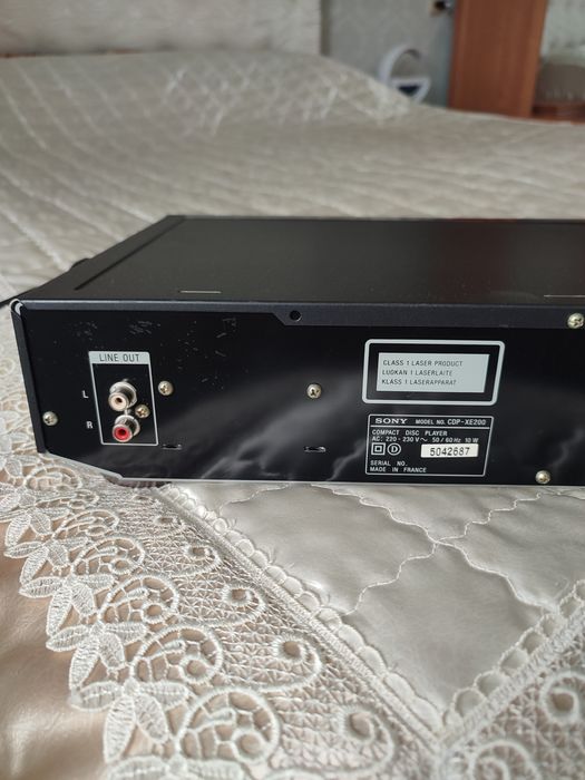 СД програвач SONY CDP-XE200  відмінний стан