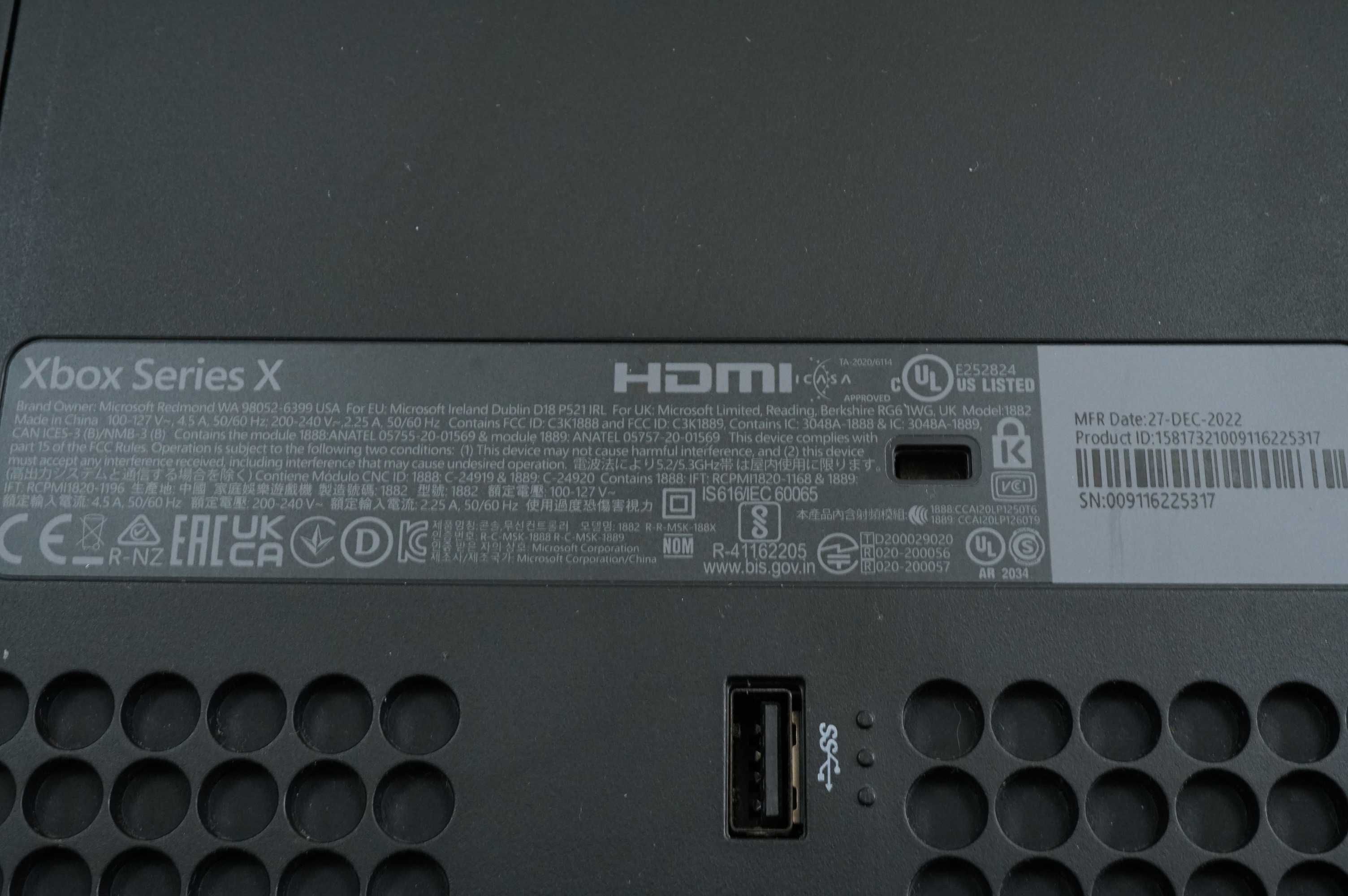 Konsola Xbox Series X 1TB SSD + 1 pad