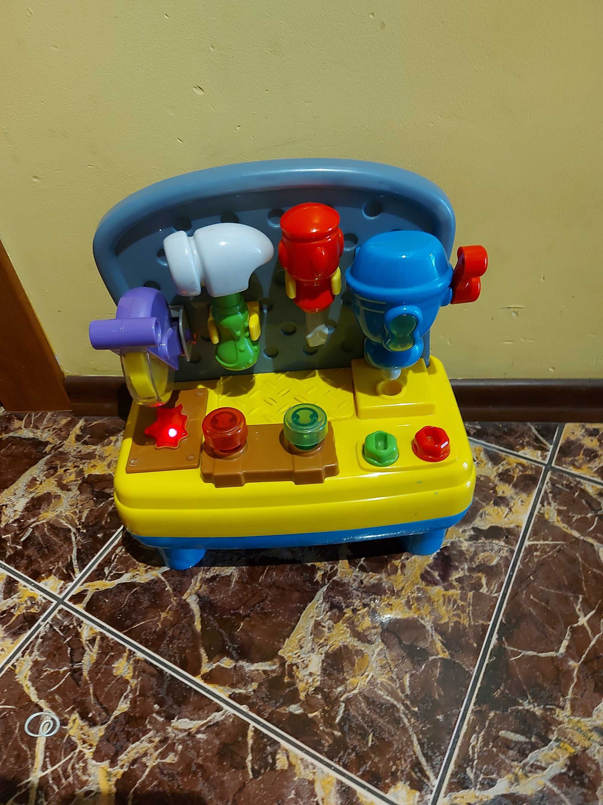 Zabawki grajace firmy Smiki lub fisher price