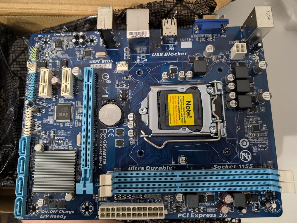 Материнська плата Gigabyte GA-H61M-S1 (s1155, Intel H61, PCI-Ex16)