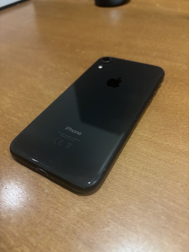 IPhone XR 64gb usado