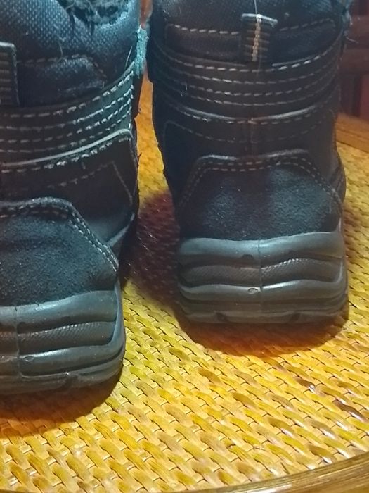 Дитяче взуття,розмір 27