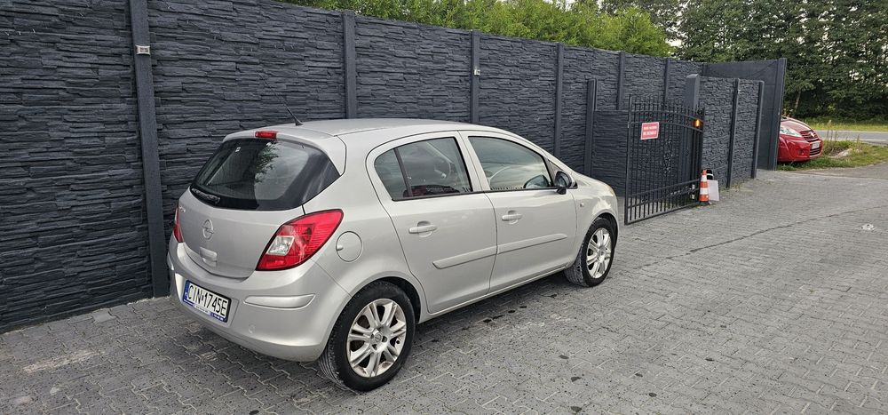 Opel Corsa D 2009r 1.2 Benzyna 190tkm Sprawna Klima 5-Drzwi
