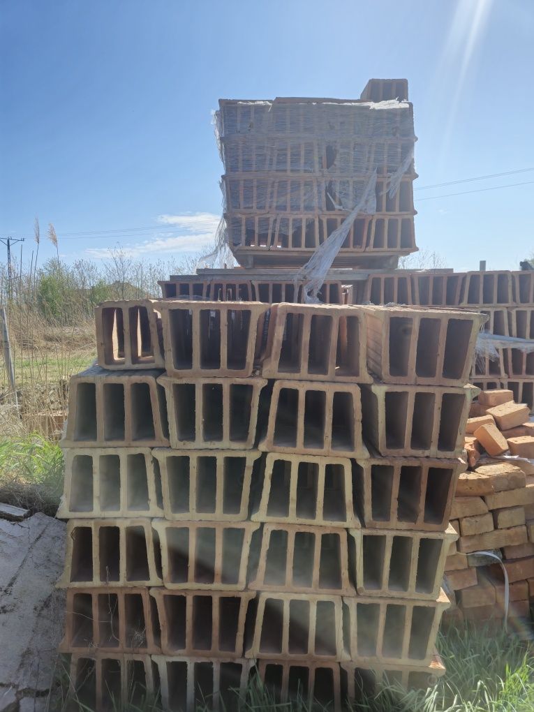 Akerman pustak stropowy 20
