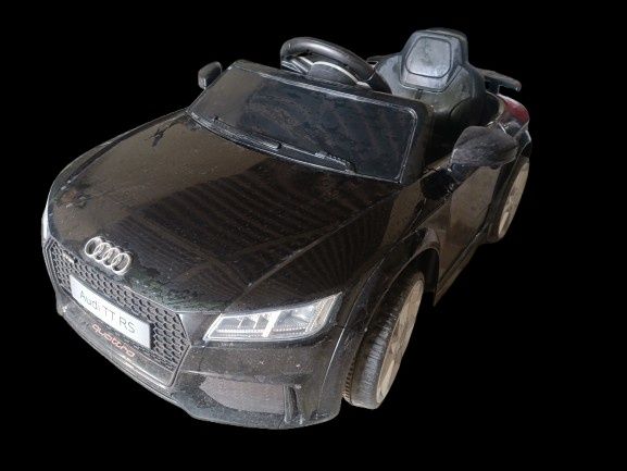 Carro Audi Elétrico para Crianças TT RS 12V – Preto