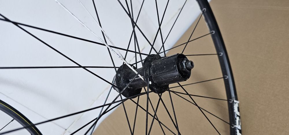 Zestaw.  Koła Alexrims DC 3.0 DTSC.  622x19