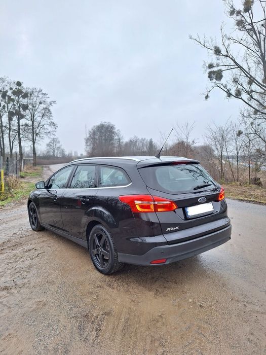 Ford FOCUS MK3 lift Titanium full opcja