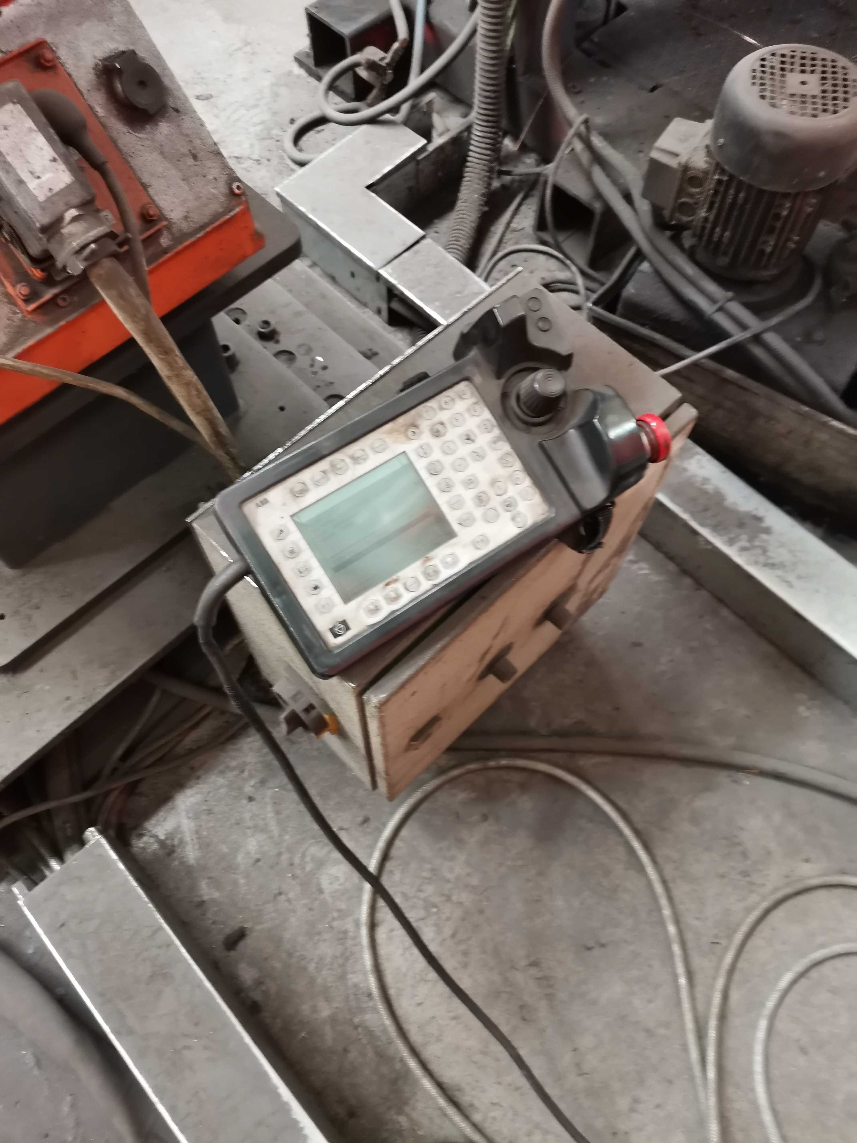Cela spawalnicza ABB IRB1400 wraz z obrotnicą IRBP250B
