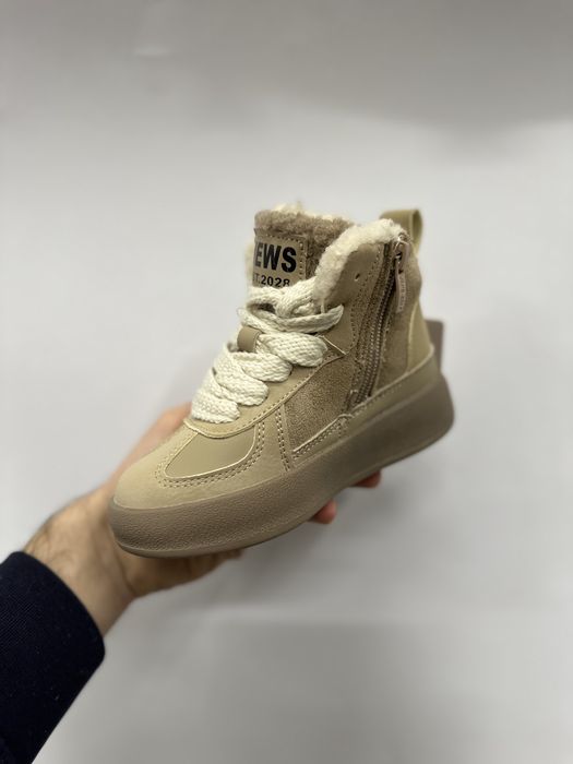 Черевики для дівчинки зимові на овчині 27-32, бежеві ботинки зимние