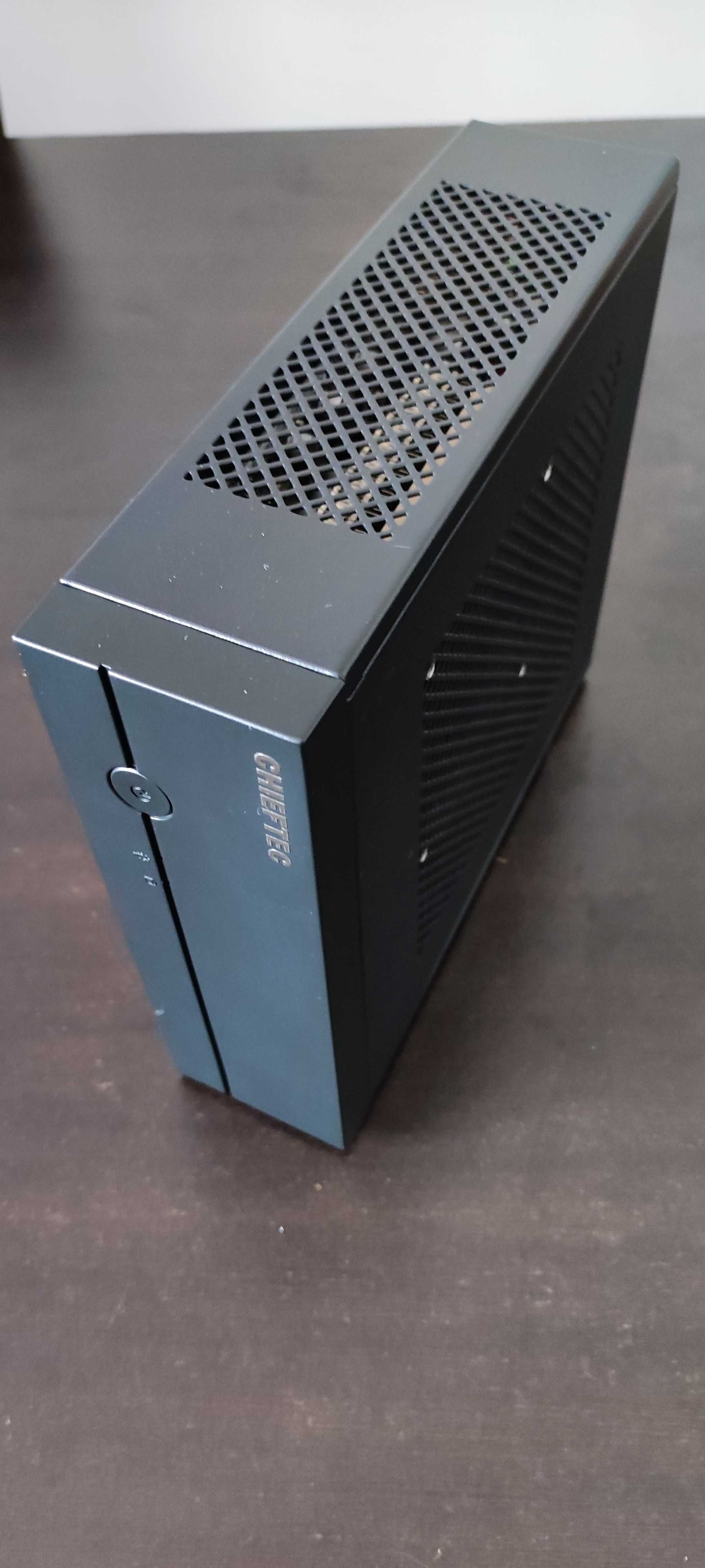 Computador compacto mini-ITX Pentium G4560|4GB|M.2 64GB
