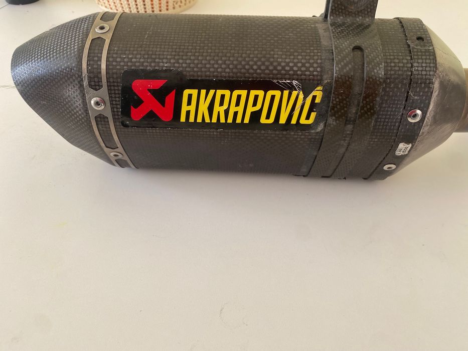 Wydech akropović