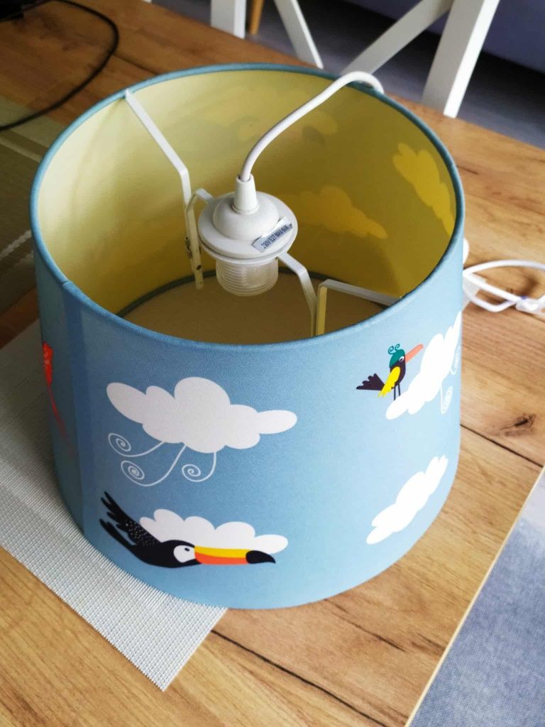 Lampa wisząca dla dzieci Ikea Trollakulla