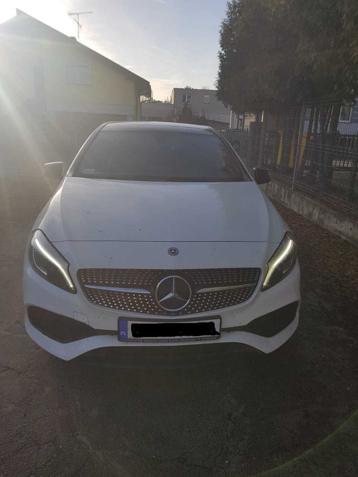 Mercedes-Benz Klasa A 220 4-Matic AMG Line