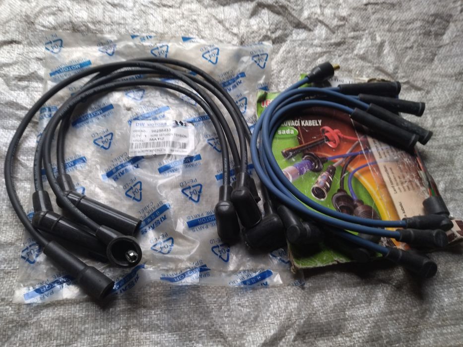 Реле зарядні і реле поворотові і різне.