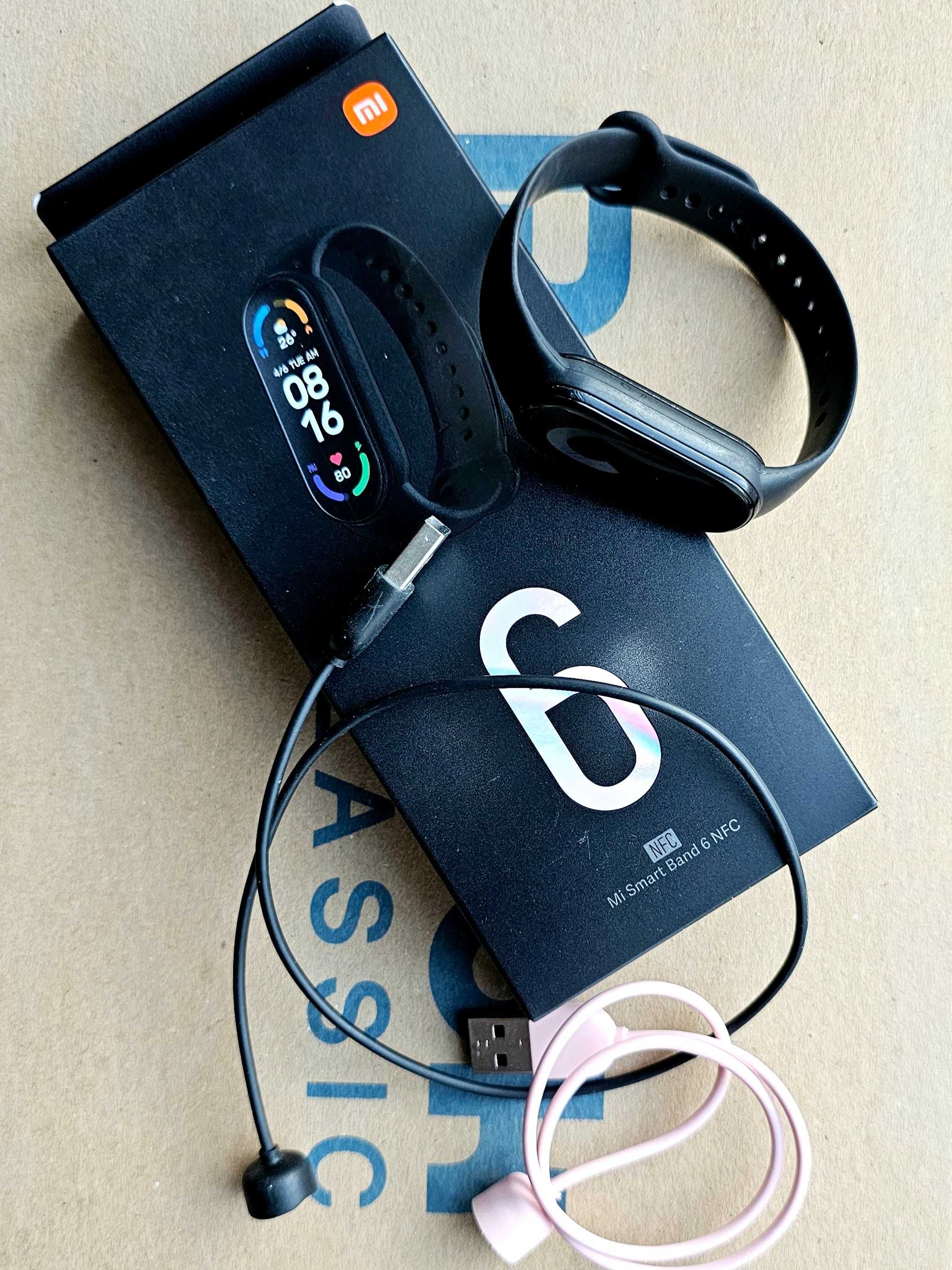 Продам браслет Xiaomi Mi Band с NFC - возможность оплаты на терминале