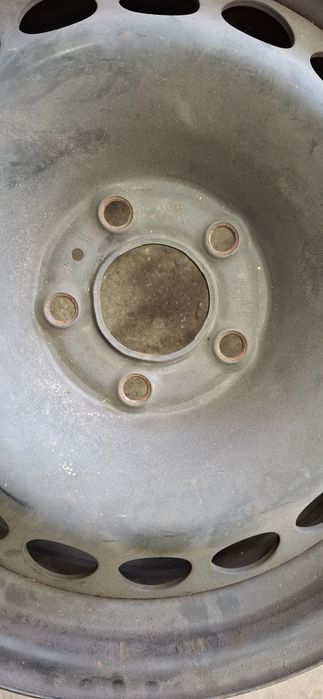 Stalowe felgi audi 5x112 16
