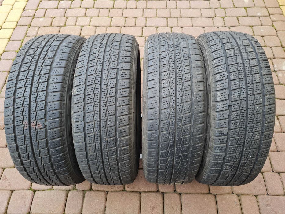 Opony Hankook Winter RW06  215/60/17 C 109/107T  7mm